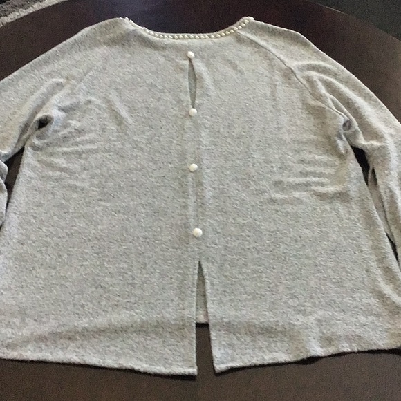 NWOT beautiful detailed sweater - Picture 5 of 6